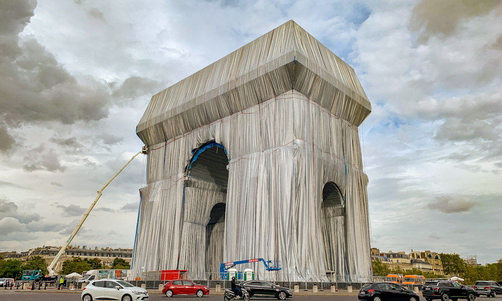 Wrapped Arc de Triomphe monument in Paris 2021