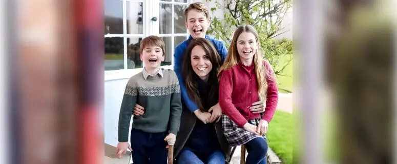 In March 2024, why was Kate Middleton’s family picture pulled from news agencies?